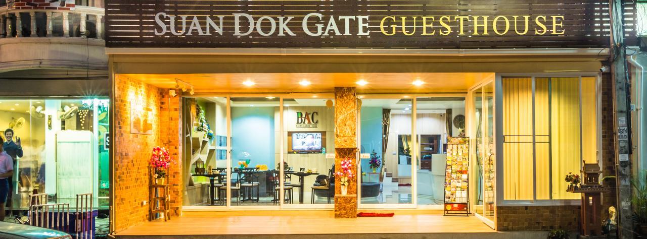 Suan Dok Gate Guesthouse Chiang Mai Dış mekan fotoğraf
