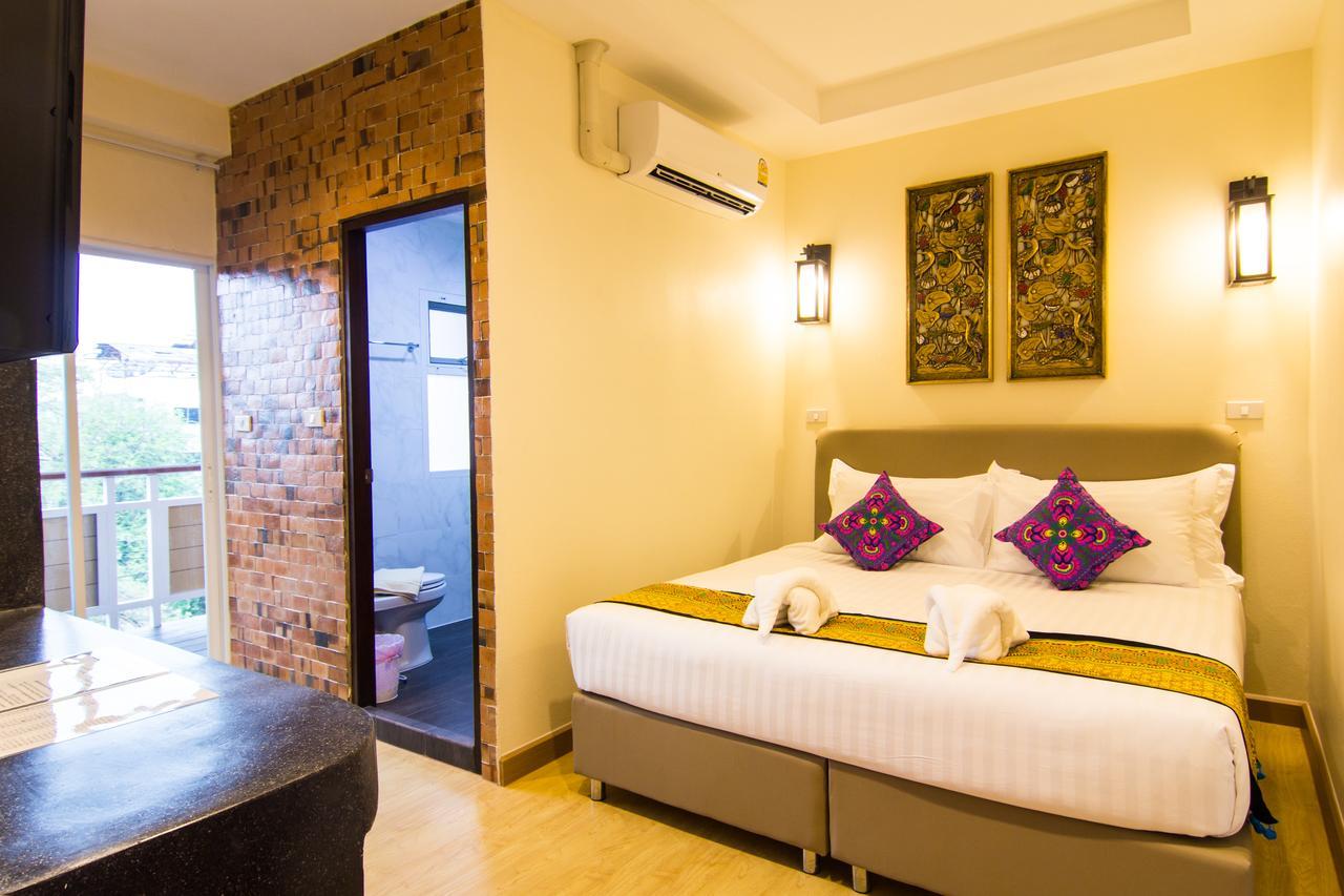 Suan Dok Gate Guesthouse Chiang Mai Dış mekan fotoğraf