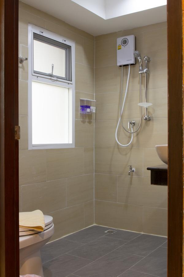 Suan Dok Gate Guesthouse Chiang Mai Dış mekan fotoğraf