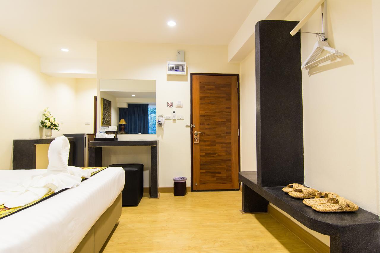 Suan Dok Gate Guesthouse Chiang Mai Dış mekan fotoğraf