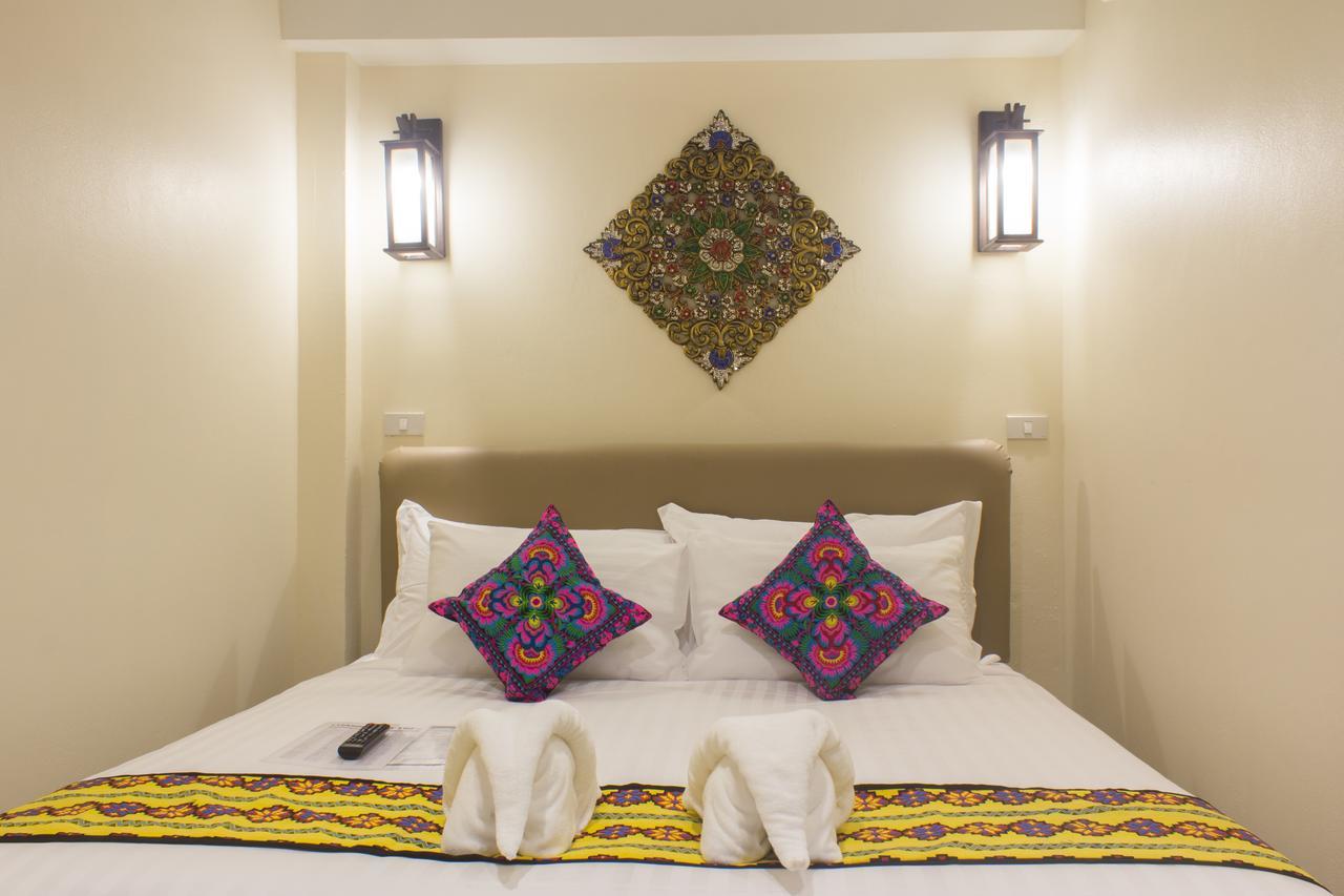 Suan Dok Gate Guesthouse Chiang Mai Dış mekan fotoğraf