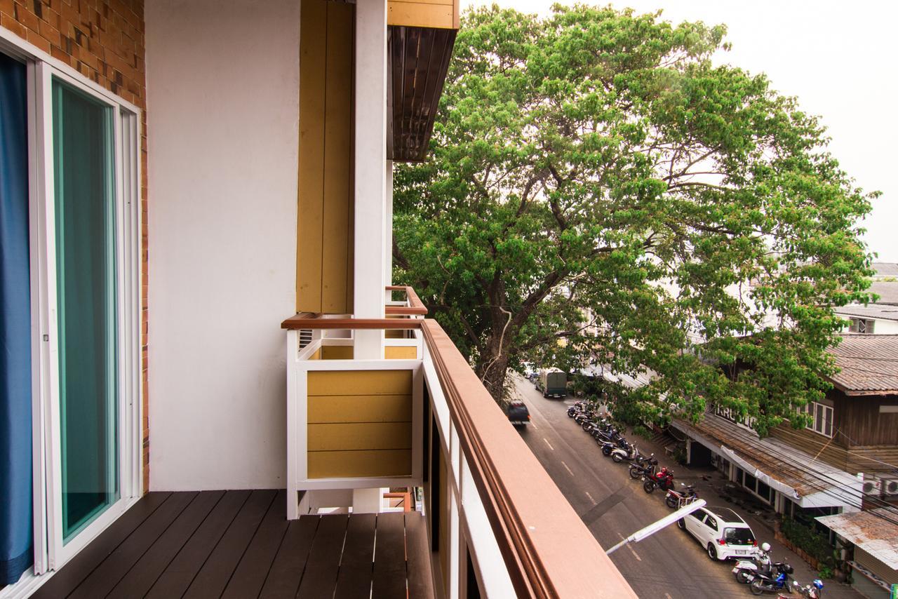 Suan Dok Gate Guesthouse Chiang Mai Dış mekan fotoğraf